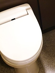 ［3］トイレのリフォーム費用相場　HOW MUCH？