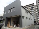 株式会社クレスト