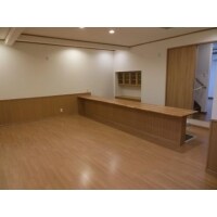 住宅を一部喫茶店に改装しました