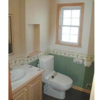 広くして洗面台をセットした2Fトイレ