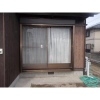雨戸サッシを電動シャッターサッシに取替え