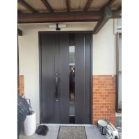 玄関ドア入替・内装クロス貼替工事