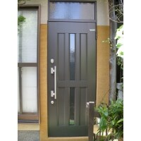 大阪市鶴見区で防犯機能に優れた玄関入れ替え工事