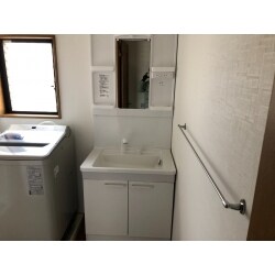 水廻りリフォーム！トイレと洗面を交換しました