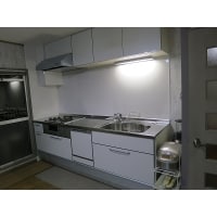 湯沸かし器を無くしてすっきりキッチンに。