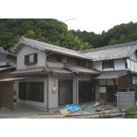 お婆さまが長くやっておられたお店を居宅に