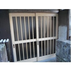 玄関建具取付工事