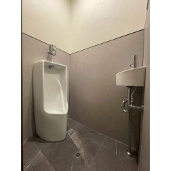 LIXIL　小便器　手動式