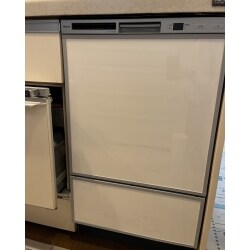 既存の食洗機が特殊な物で、部材を取り寄せないと付かない物だったが、しっかりと交換ができました。