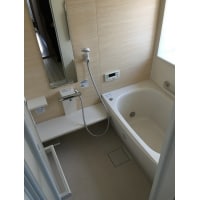 温かく、お子さまも安心の浴室へ