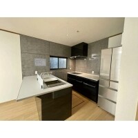 老朽化した水廻りがカッコいいキッチンに大変身