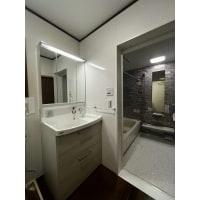 アクセントを入れることで明るくかっこいい浴室・洗面リフォーム