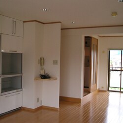 間仕切りを取って開放感いっぱいの住まい