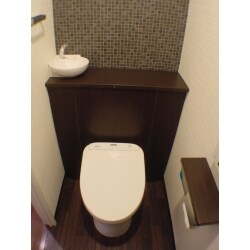 おしゃれな空間のトイレスペースとなりました