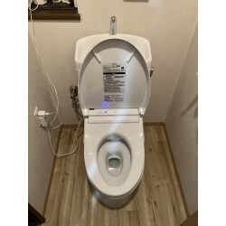 トイレリフォーム　TOTO　ピュアレストQR