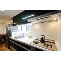 システムキッチンで収納力アップ!一戸建てフルリフォーム