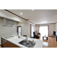 アイランド型キッチンで家族円満 水まわり設備も一新