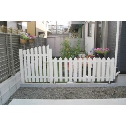 愛犬も安心して遊べるお庭に