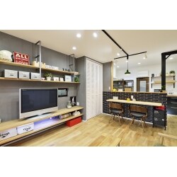 住む人を選ばない使いやすさとモノトーンインテリア
