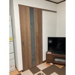 開き戸から引き戸にしたことにより、とても生活がしやすい環境になりました。

