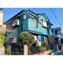 以前とはガラッと印象を変えた色味を選択、雰囲気を大きく変えました。