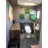 会社のトイレをホテルのレストルーム風に。