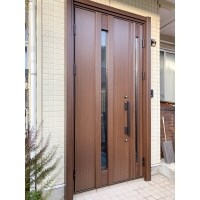 玄関を断熱通風親子ドアへリフォーム【YKKドアリモ】