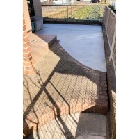 バイクを止められるようにコンクリート施工しました