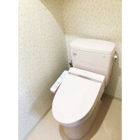段差も解消!トイレ全面リフォーム