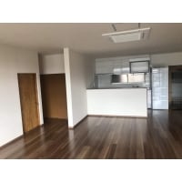 家族でゆったりと過ごせるLDKを