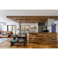 お気に入りに囲まれて~実家を西海岸デザインにリノベーション~