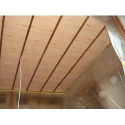 不具合を解消した天井張り替え工事