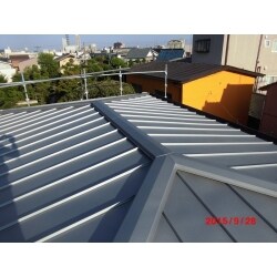 屋根葺き替え工事後