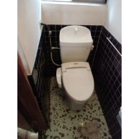トイレ・洗面台の取替と玄関リフォーム