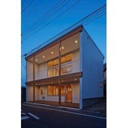 ☆天然木使用☆～明るく開放感あふれる歯科医院～