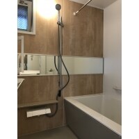 浴槽の形状にこだわった浴室