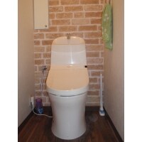 お掃除がしやすくなった、デザイン性のある節水型トイレ