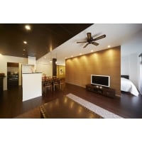 間接照明で温かみのある空間