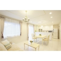 白ベースにイメージが形となったフレンチクラシックの明るいお家