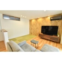 ヘリンボーン壁が粋な北欧テイストの家