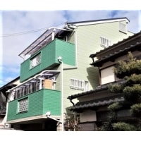 鮮やかな配色のツートン外壁塗装・屋根かぶせ葺き