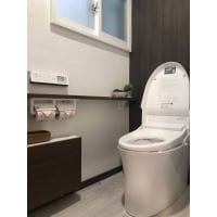 内窓“インプラス”で断熱性を高めたトイレ空間