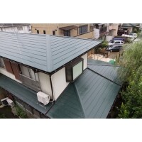 屋根の傷みを修復し断熱効果のある屋根