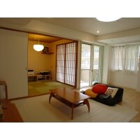 内装だけ変える。自分たちの好みに合わせたモノをセレクト。