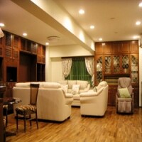 バロックスタイル家具に合わせた、クラシカルモダンデザイン。