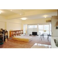 ウェブデザイナーが住むNYスタイルの部屋