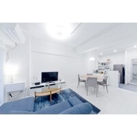 こだわりの、白とブルーの空間に