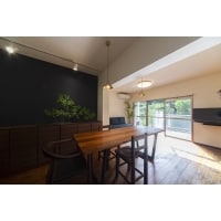 粋な大人の空間に