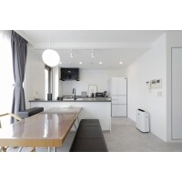 モノトーンで揃えた統一感のあるお部屋