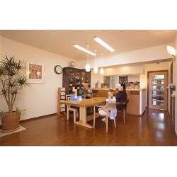 空間のムダを徹底的に省いて機能的な収納をたっぷり確保。